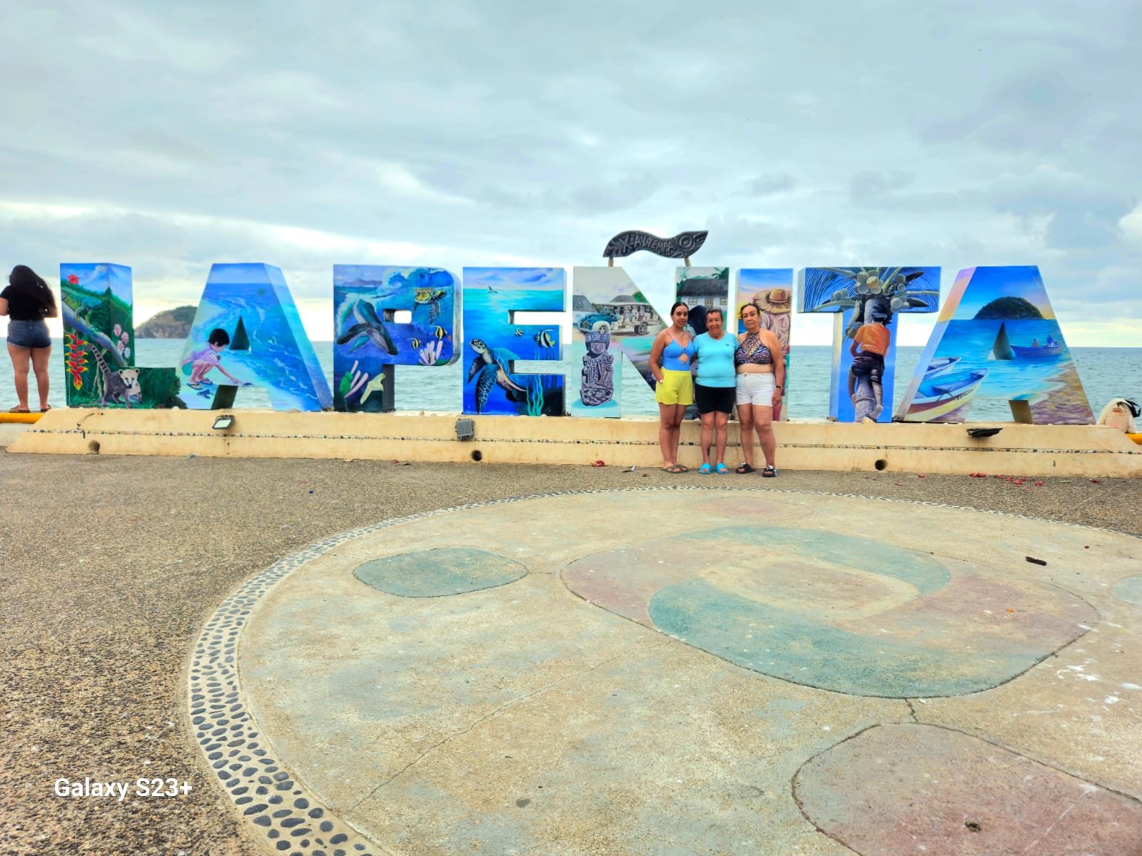 Equipo de Viajes en Oferta en oficina